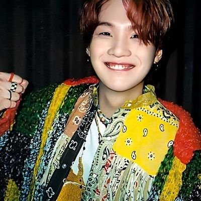 myg_lilmeow22's profile picture. Army💜|fan acc