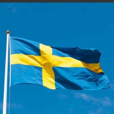 Skuletrollet's profile picture. Father of six. First give, then receive. Defend democracy and fight dictators, gangsters and egoists. And; The greatest of all is love. Crossfit.