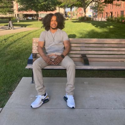 Father •Musician 🎼•GOD’s child🙏🏾• TwinNation✊🏾✊🏾 👻Ceiv04 📸IG- c4eliott_ #sports #gamblingtwitter #KY
