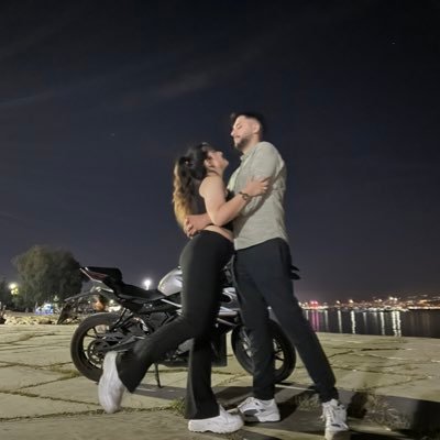 uykk290's profile picture. 