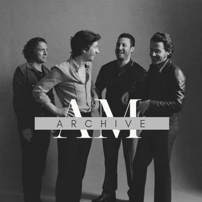𝑴 𝑶 𝑵 𝑲 𝑬 𝒀 𝑺 🪩 A sua principal e maior fonte brasileira em atividade sobre Arctic Monkeys. | Conta Reserva: @equipeamarchive