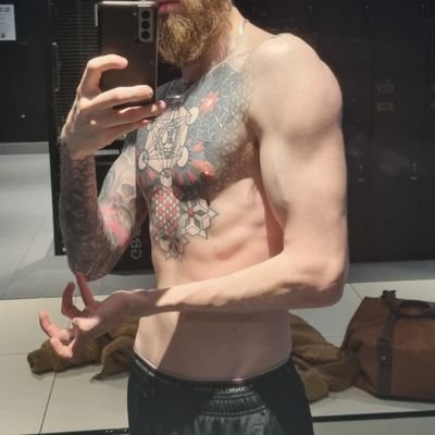 TomLoma54917193's profile picture. 