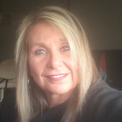 LauraHerson's profile picture. CFE #MSawareness #AssholesAnonymous #Resist #LGBTQ #BLM #BlueCrew #ExpandSCOTUS #StandWithIsrael NO DM