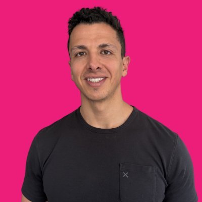ENTRENAMIENTO | ALIMENTACIÓN | DESARROLLO PERSONAL
Un enfoque distinto para transformar tu relación con lo anterior y enamorarte de ti y tu cuerpo.