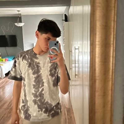 JacoboCarrillo6's profile picture. .