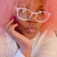 Lady Sips the Booze (@ladysipsbooze) 's Twitter Profile