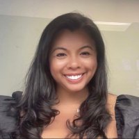 Julia Jacobo (@juliathewriter) 's Twitter Profile