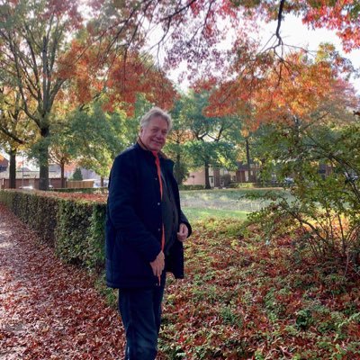 vm;Trompettist Orkest Koninklijke Luchtmacht,Chef-dirigent ROA Orkest Koninklijke Landmacht. vz D66 Regio BMO &Politiekadviseur D66 Oss.