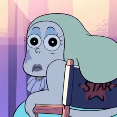 emily_ccook's profile picture. she/her