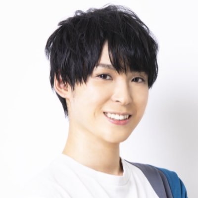 voice_naoki28's profile picture. オムライスとラップが好きです。【アニメ】「#不器用な先輩」大岳 「#となりの妖怪さん」ゆうすけ【舞台】「#舞台DC3 」芳乃(葛木)清隆「#朗読劇恋と嘘」MA根島由佳吏 【ボイコミ】「捨てられた令嬢」ジークフリード【ゲーム】｢英雄伝説 #界の軌跡｣半グレ【アプリ】「#三国XATSU」曹植、周不疑