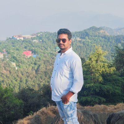 अहंकार में डूबे इंसान को न तो खुद की गलतियां दिखाती है ,और ना ही दूसरो की अच्छी बाते