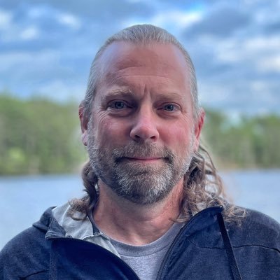 Husband, father, high school teacher and strength & conditioning coach, semi-retired master's T&F athlete, traveler, hiker, canoer. This is my personal account.