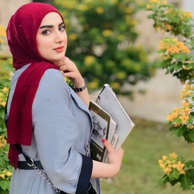 الذكريات هيٓ هويتناٰ الأخٰرى التٓي نخفيٓ حقيقتٓها عنٰ الآخرينٓ” 🗓💕 #فان_كوخ