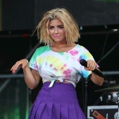 #1 Living Dead fan,
male/24/straight,
Twenty-four seven, three sixty-five
Marina stays on my mind