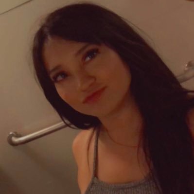 WendyMtss's profile picture. 