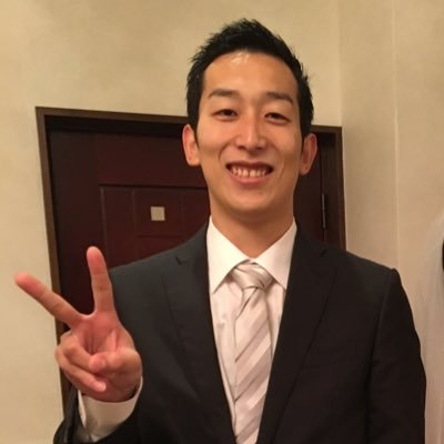 mr_lc9's profile picture. 動画編集者兼ディレクター/MacBookM4MAX/納品実績380本/ パチンコ動画編集のプロ/業界歴14年/動画制作/サムネイル作成/編集の相談はDMまで