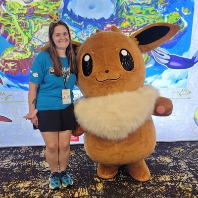 I might like eevee a lot • @PlayPokemon Professor • TL50 • Female #Battler • Queen of The Eevee Empire 👑
