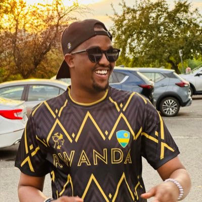 manwithfoureyes's profile picture. man with four eyes #ArsenalFootballClub