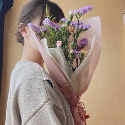 souai_15's profile picture. aikoの織りなす世界が大好き🫧 10代、20代は全力で追いかけ30代の今は子育てしながらゆっくり追いかけ中👶🏻💕大好きな気持ちはずっと変わらない🫶🏻 阪神タイガース🐯ゆる〜く応援中📣 無言フォロー失礼します🫣