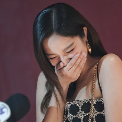 jaaaar_r's profile picture. Here for Freen ❤️