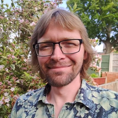 Occasional Green party wonk. Pun and Dog enthusiast. You're no better, and no worse, than anyone else.