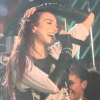 ɐllǝʇs(fan) Radical Optimism🦈 (@roomfor2_mwah) 's Twitter Profile