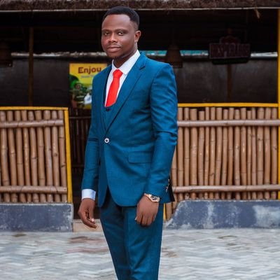 Good day
My name is Peter. I am a professional graphic designer with over 9 years of experience. and I have a proven track record of success