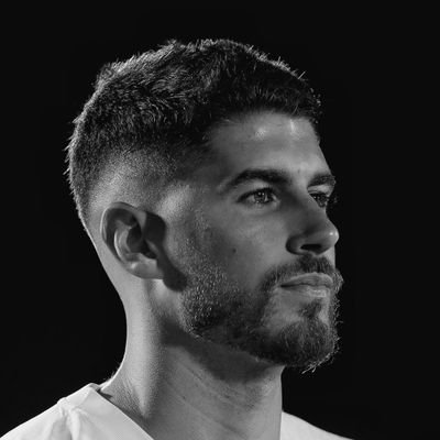Perfil humorístico e (fan account) do Pedro Raul do Cortinas!
parcerias via dm 👅