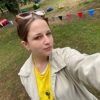 Miray (@miraayyben) 's Twitter Profile