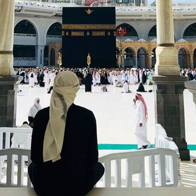 وَاِنَّ اللّٰهَ رَبِّيْ وَرَبُّكُمْ فَاعْبُدُوْهُ ۗهٰذَا صِرَاطٌ مُّسْتَقِيْمٌ