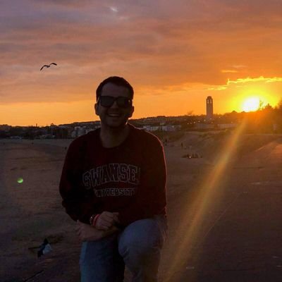 Filólogo y lingüista en lengua inglesa 🎓.
Doctorando y Contratado FPU en @FFilologiaUS @unisevilla 📚