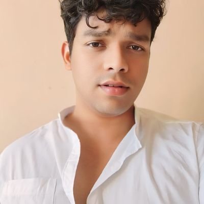 manumurali369's profile picture. Founder - CEO, Coshoom | Honey Zodac Ltd