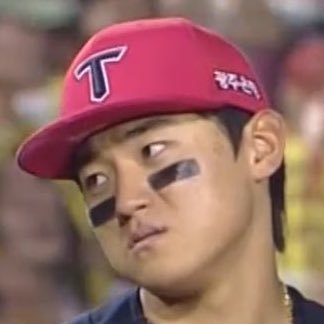 jingjing_5_'s profile picture. 누가 야구를 재미로 봅니까