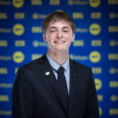 The official handle of the 7th Grand Aleph Gizbor of @BBYOinsider, the world's leading pluralistic Jewish youth movement creating Jewish leaders since 1924.