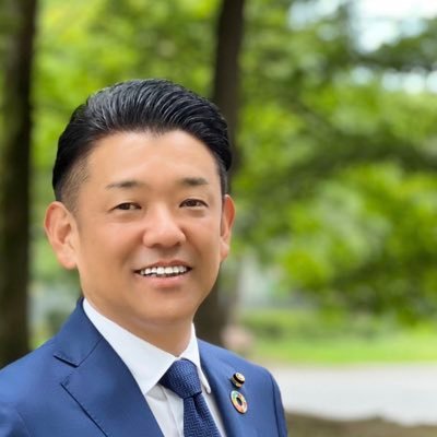 海老名市議会議員4期目(自民党公認) 、 第58代海老名市議会議長、自由民主党海老名支部幹事長。Facebook、Instagramの他、ブログ更新中。HP: https://t.co/UrHhkePV4i eスポーツの動向、SDGs、健康経営他注目しています。