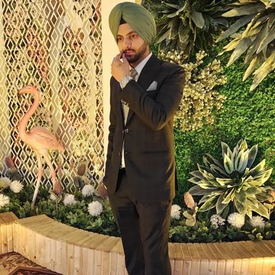 shira9999's profile picture. 