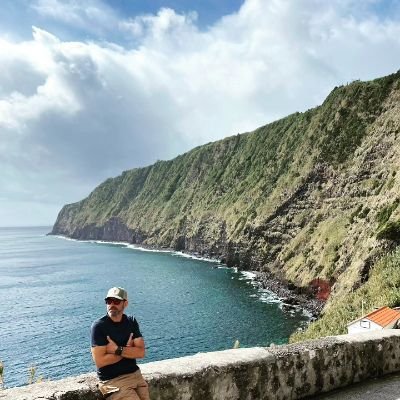 miguelvaz76's profile picture. No puedo dar luz sin dar sombra