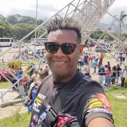 LO MEJOR DE LA VIDA SE HACE ESPERAR... trabajando fuerte por mi familia... con Dios todo sin Dios nada.