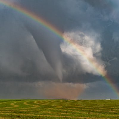 WxEverett's profile picture. • Storm Chaser • Photographer • Co-Founder of Okola-homa Soda Co. • Edmond, Oklahoma