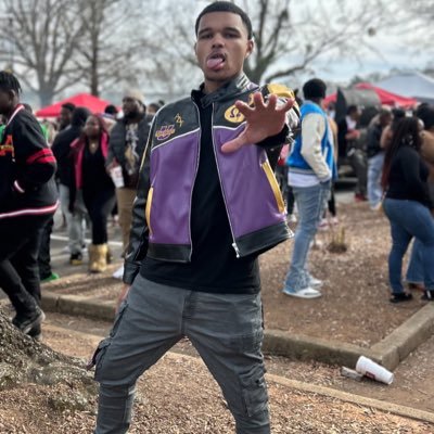 USCU Alumna💚 ΩΨΦ 🐶 Sports Better 💰 DJ 🎸 We just good at getting paid 🔥