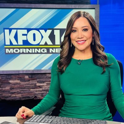 @KFOX14 Anchor 📺 | Newsie | Mommy♥️ | Proud El Pasoan🌟 | @nmsu Aggie | Iced Coffee Addict | https://t.co/3MDUib77oY…