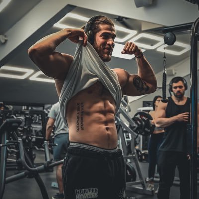 daniel2o11's profile picture. Health, Fitness & Travel.