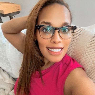 OG from the D! Dreamer, 🤔with a twist of Wanderlust! Entrepreneur, I help women make life changing 💰 online!