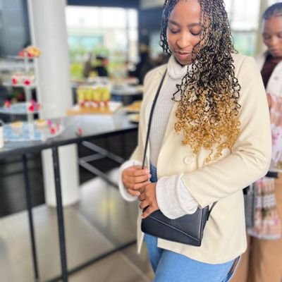 It all starts in the mind💎
Founder of https://t.co/bRLq3JQ8wp.mbali💎
Tech space💎