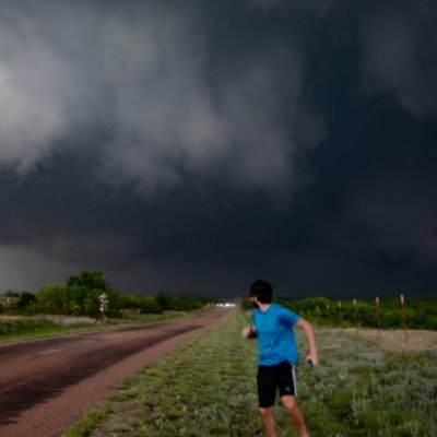 I love weather, especially hurricanes and tornadoes. NC State graduate in mechanical engineering and meteorology. Mechanical engineering grad student at NCSU.