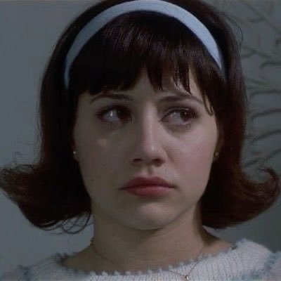 undercovrartist's profile picture. 18 ✮ ⋆ ˚｡157cm / 5’2”