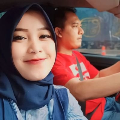 okaismarwan's profile picture. My wife @erlinawitha :*
2 son