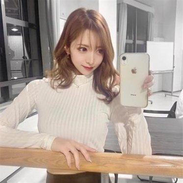 hitomin91144255's profile picture. 153/20代/CCUP/コンビニバイト　きて→【https://t.co/rnX9FReLCA】