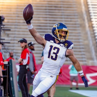 University of Delaware Alumni | Wide Receiver for @USFLShowboats | Licensed Realtor for The Papale Group in PA, NJ & FL | @Compass