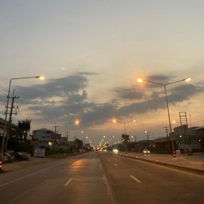 khae342's profile picture. YNWA